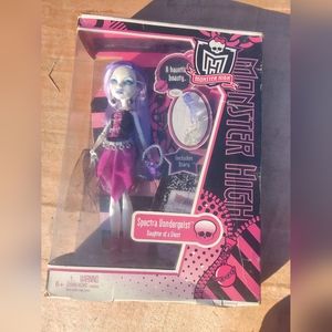 Spectra Vondergeist Daughter Of A Ghost